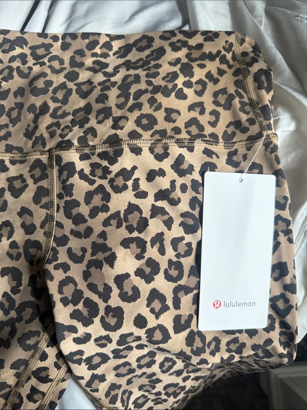 NWT lululemon athletica true Leopard multi High-Waist Leggings 25” - Picture 7 of 8
